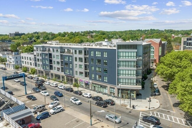 Building Photo - 3531 Washington St