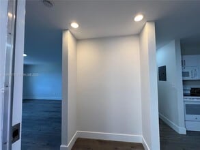 Building Photo - 21133 SW 85th Ave