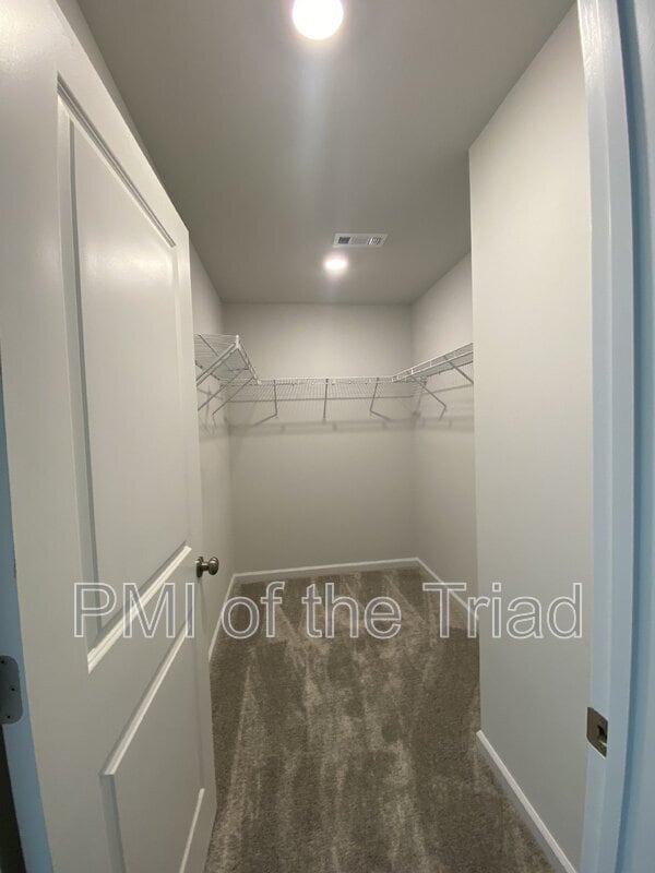 Building Photo - 4002 Beckton Trl