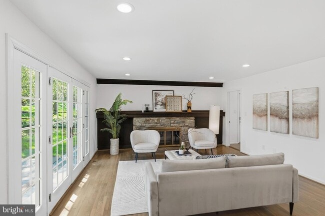 Building Photo - 9312 Sprinklewood Ln