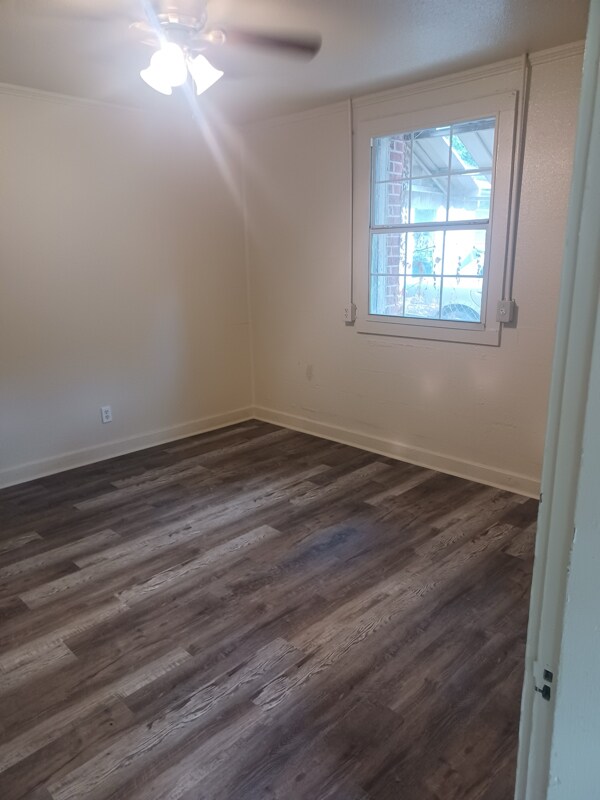 Building Photo - 3023 Eaton St