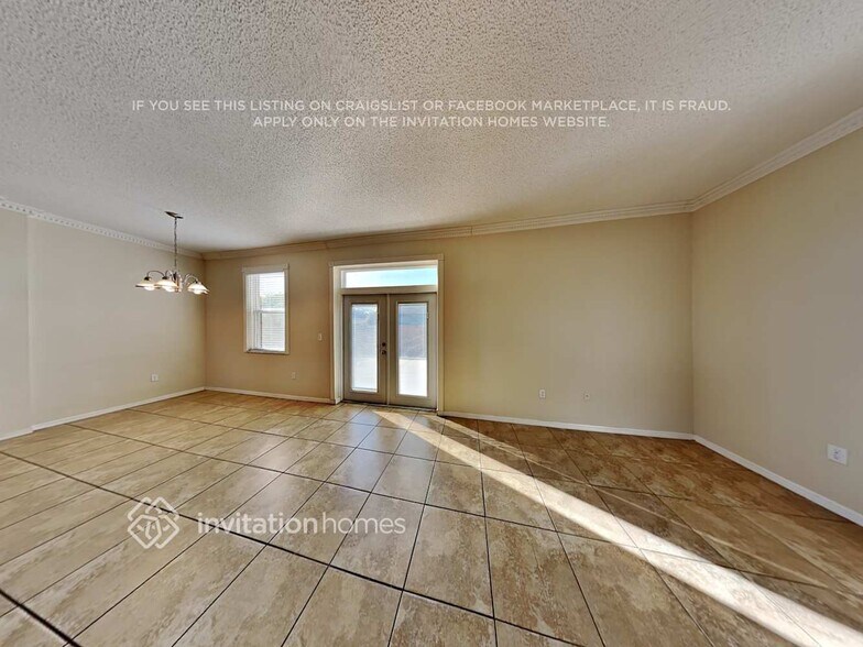 Building Photo - 631 Heather Glen Loop