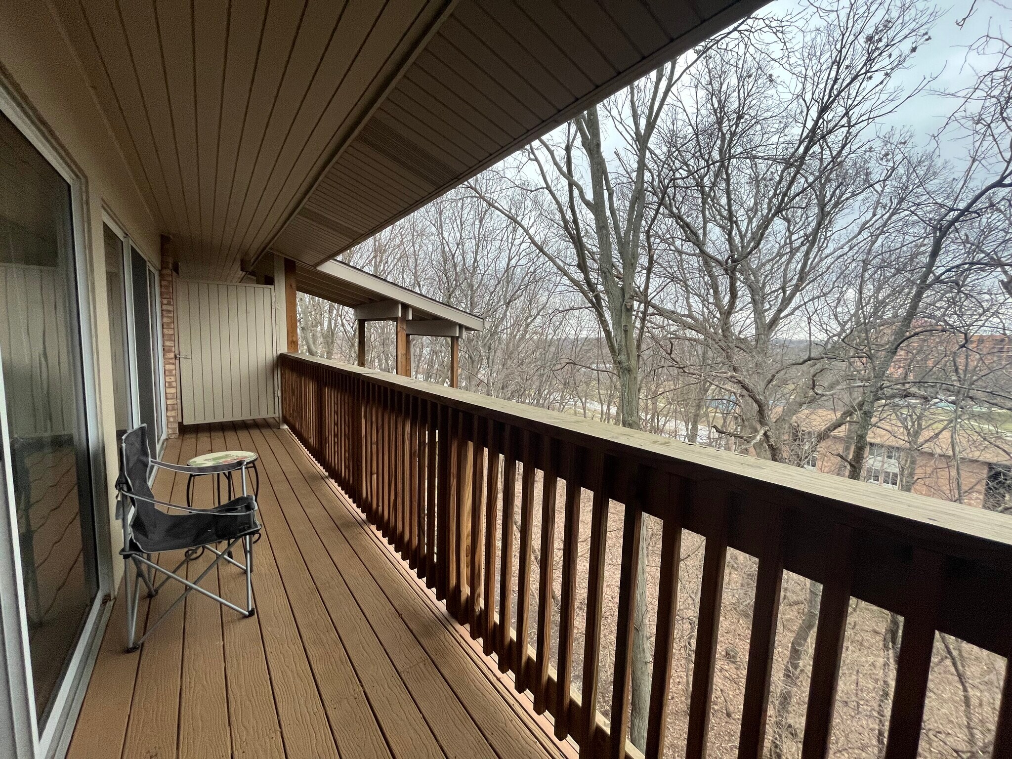 Building Photo - 5821 Oakwood Dr