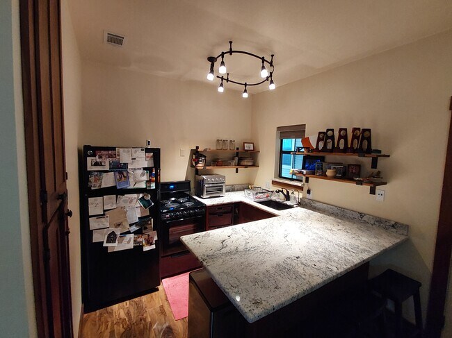 Building Photo - 4401 Speedway