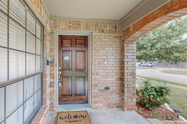 Building Photo - 719 Woodlake Dr