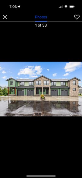 Building Photo - 2201 Dejong Dr