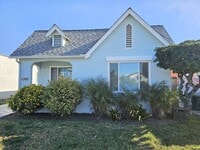 Building Photo - 6500 Arlington Ave