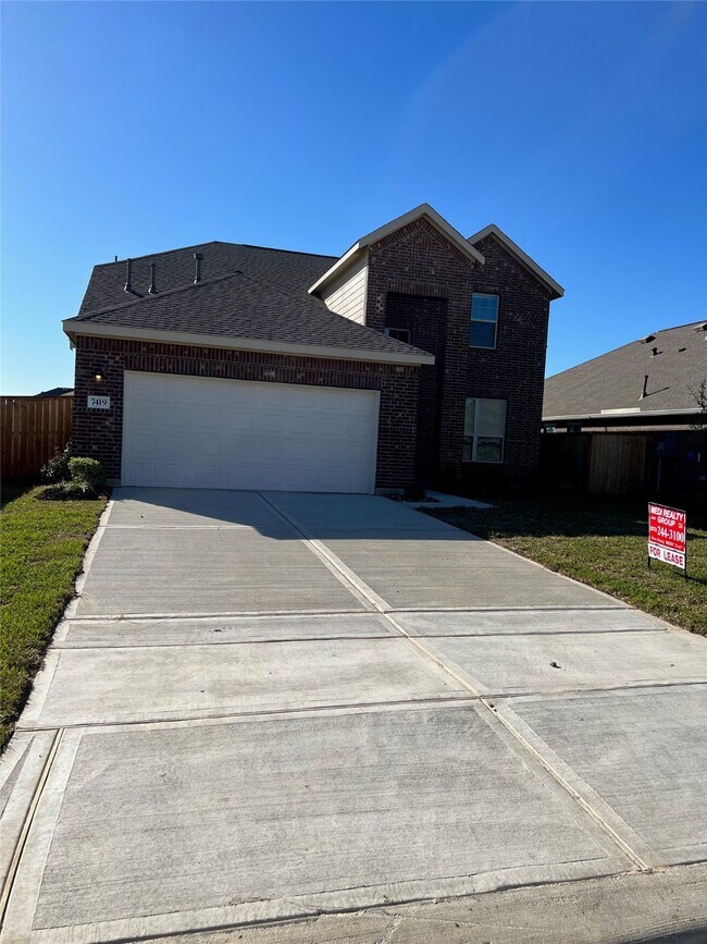 Primary Photo - 7419 Bartoncliff Dr