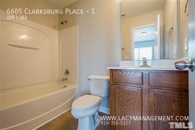 Building Photo - 6605 Clarksburg Pl