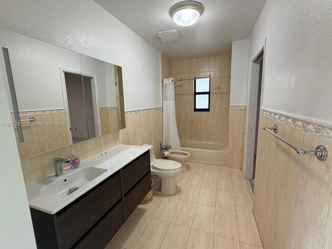 Building Photo - 7300 S Waterway Dr