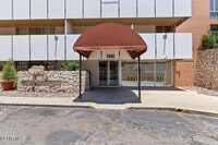 Building Photo - 1800 N Stanton St