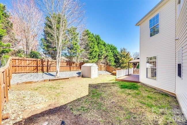 Building Photo - 3725 Planters Watch Dr