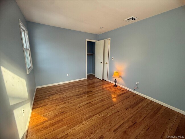 Building Photo - 11 Central Ave