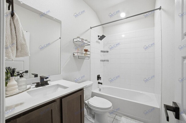 Building Photo - 783 Fort Ln