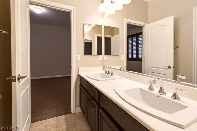 Building Photo - 2668 Bad Rock Cir
