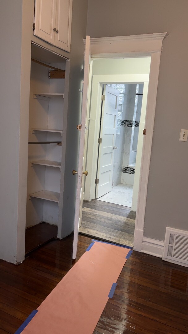 Building Photo - 5455 W Iowa St