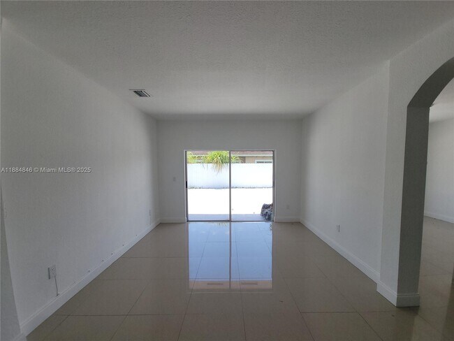 Building Photo - 10814 SW 228th Terrace