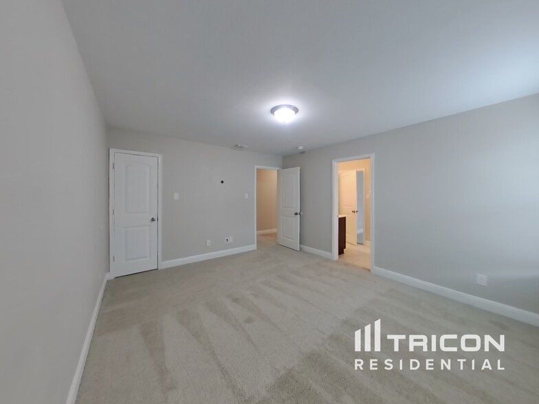 Building Photo - 13006 Carreta Wy