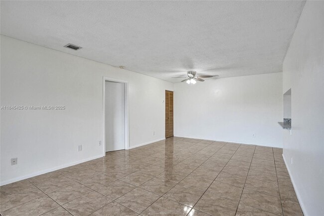 Building Photo - 3515 NW 94th Ave