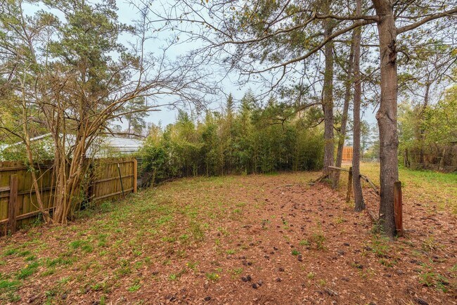 Building Photo - SECTION 8 ACCEPTED! - Cozy 2-Bedroom Home in Prime Augusta Location