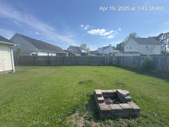 Building Photo - 5508 Ascent Dr