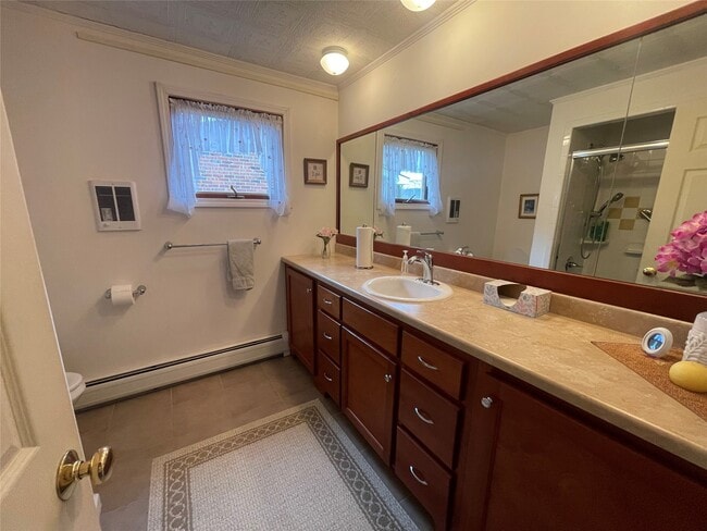 Building Photo - 1392 Marshland Rd