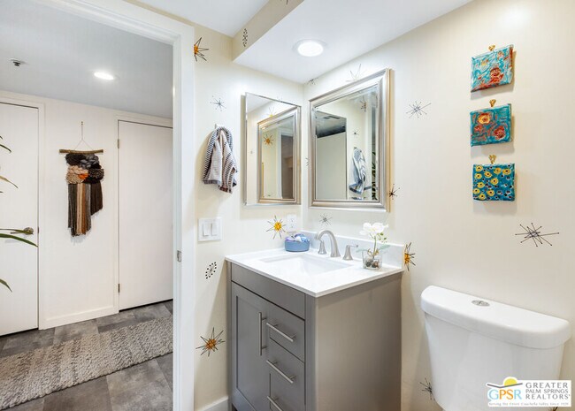 Building Photo - 255 S Avenida Caballeros