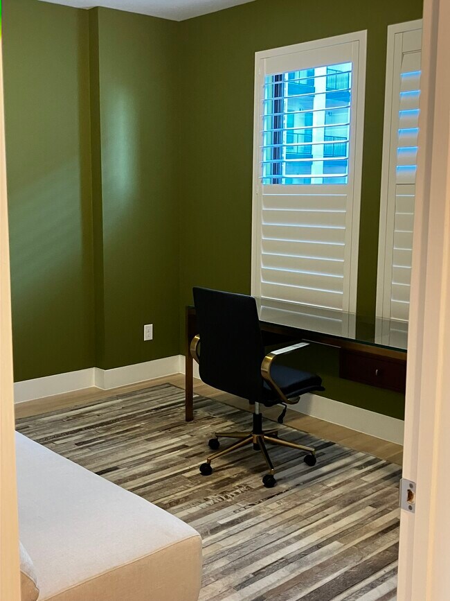 Building Photo - 522 Winners Cir