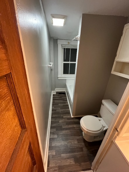 Building Photo - 101-103 Green St