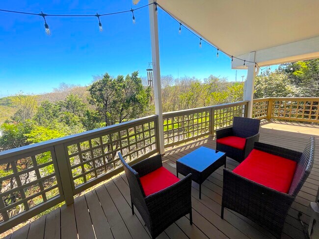 Building Photo - 104 S Tumbleweed Trail