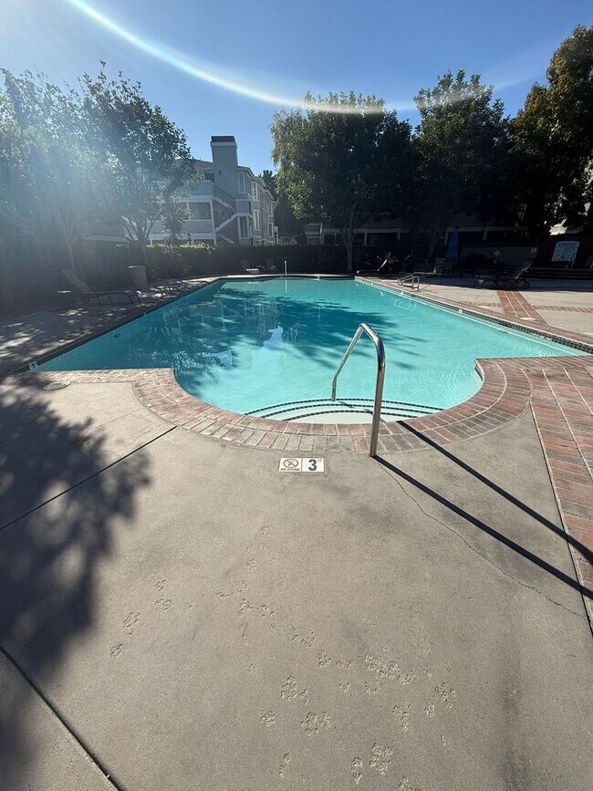 Building Photo - **Charming 1bed 1bath Condo located in the...