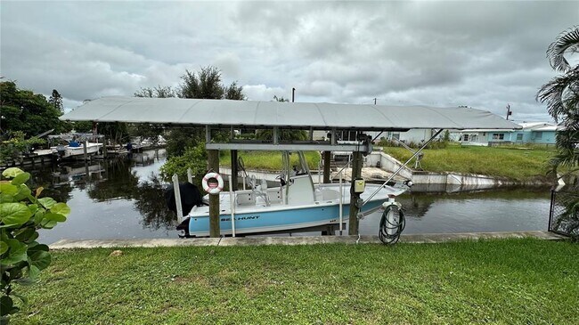 Building Photo - 526 Alta Vista