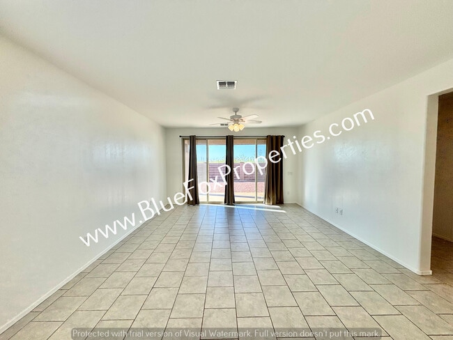 Building Photo - 21479 E Treasure Rd