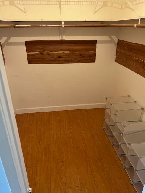 Building Photo - 94 Oakleaf Ave