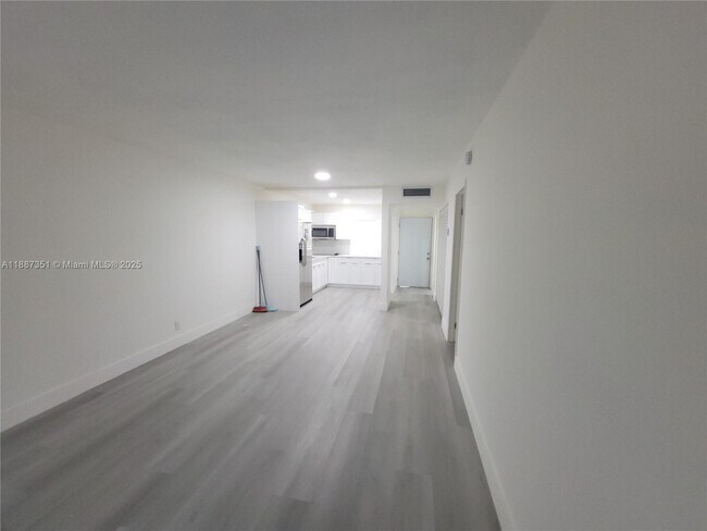 Building Photo - 3090 NW 46th Ave