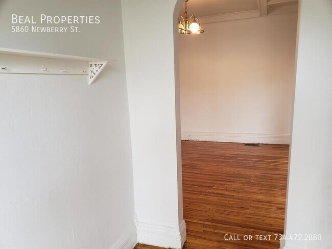 Building Photo - 5860 Newberry St