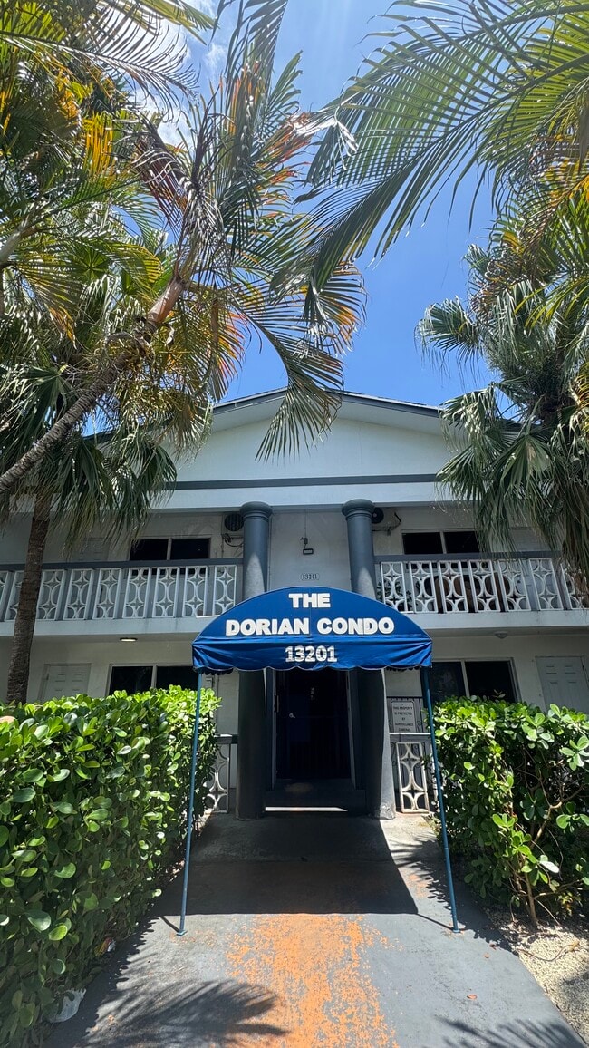 Building Photo - The Dorian