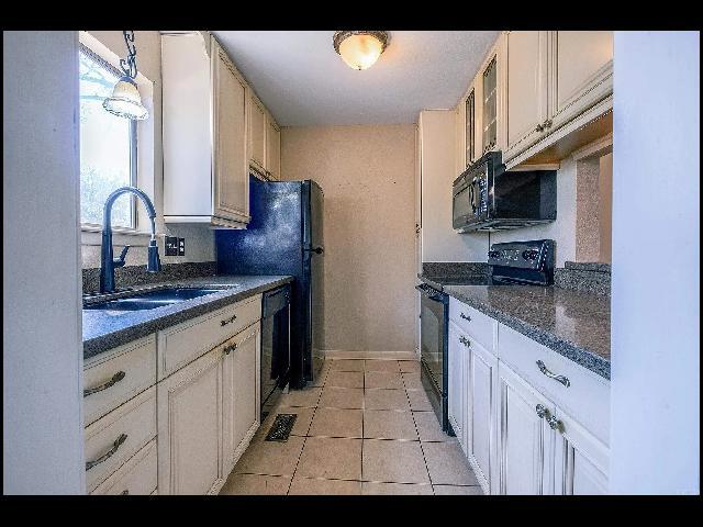 Building Photo - 503 Green Mountain Cir