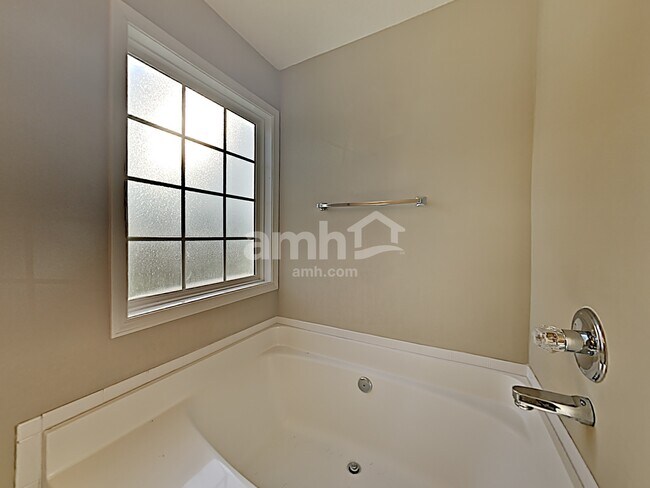 Building Photo - 3366 Dabney Ln
