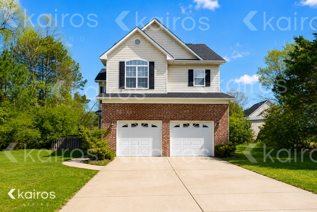 Building Photo - 135 Hillandale Rd