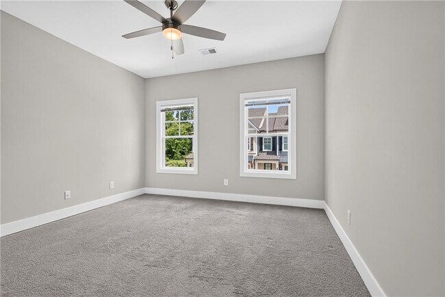 Building Photo - 203 Grady Burrell Dr