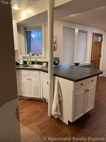 Building Photo - 20 Highland Ave