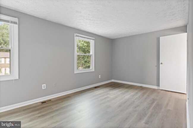 Building Photo - 8353 Fern Leaf Ct