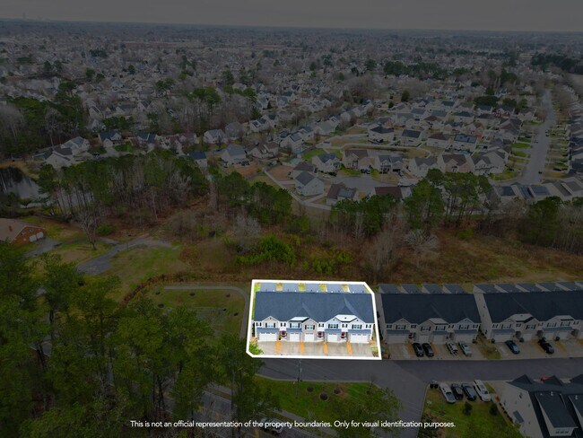 Building Photo - Luxury Townhome for Rent near Regent!