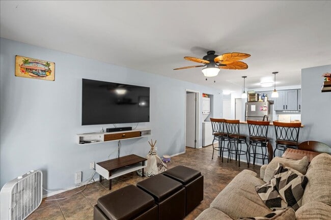 Building Photo - 2br - Kihei Shores-Nice and Cool 2/2 Groun...