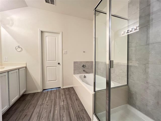 Building Photo - 1450 Acmite Ave