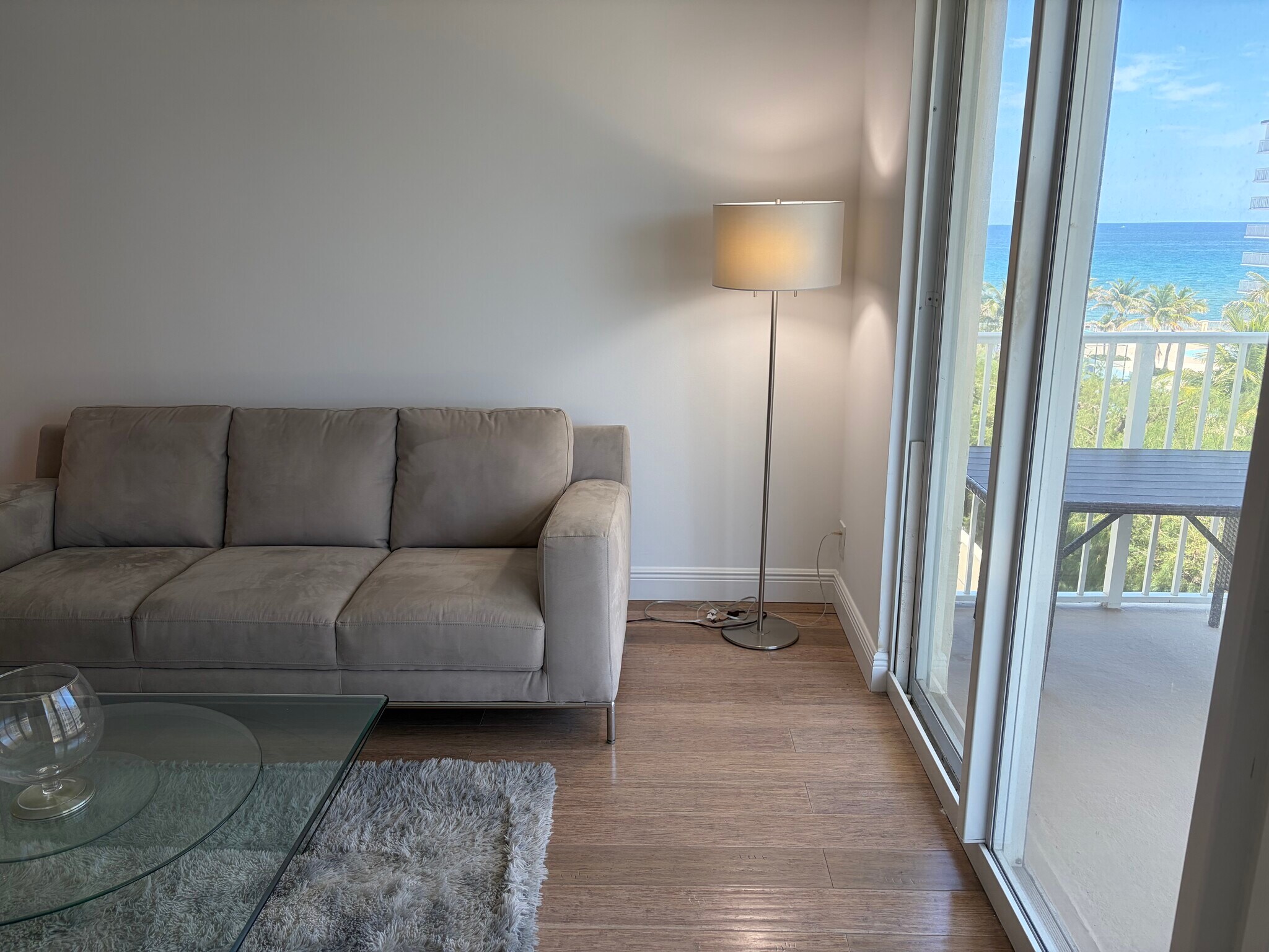 Living Room - 3540 S Ocean Blvd