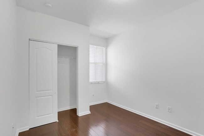 Building Photo - 4719 N Prive Cir