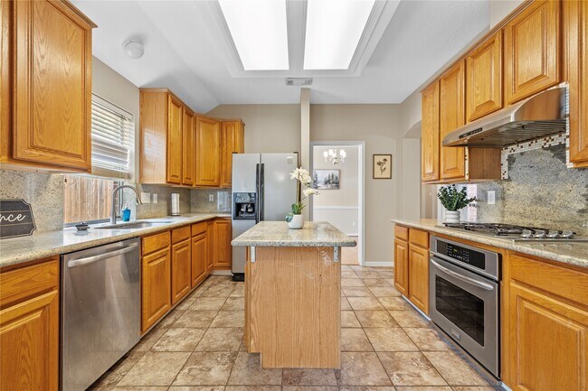 Building Photo - 8619 Bridge Park Dr