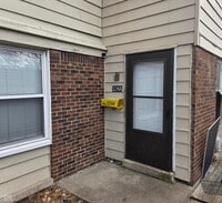 Building Photo - 3266 Lupine Dr